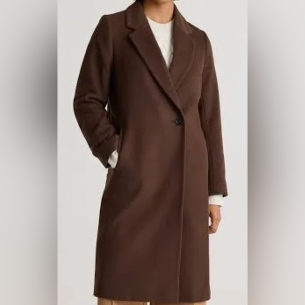 Uniqlo size M long brown warm coat